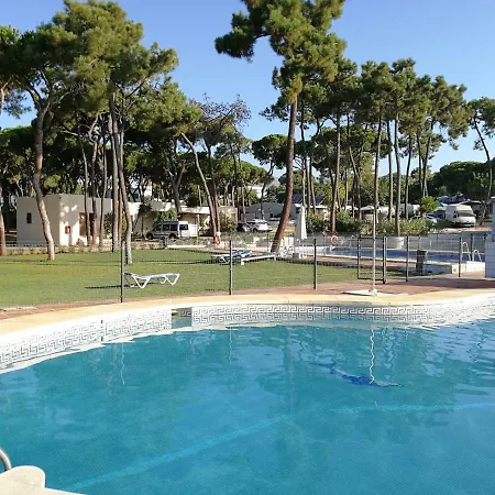 Parque de Campismo La Buganvilla Marbella