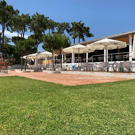 Camping La Buganvilla 2*
